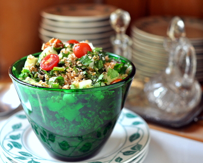 Ina Garten's Tabbouleh Salad, another fresh summer salad ♥ KitchenParade.com, starring bulghur wheat, cucumber, tomato, green onion, fresh parsley, fresh mint. Middle-Eastern Classic. Hearty & Filling. Great for Meal Prep. Vegan.