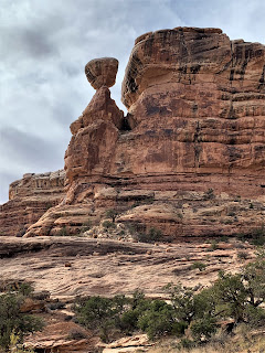 SLICKHORN CANYON