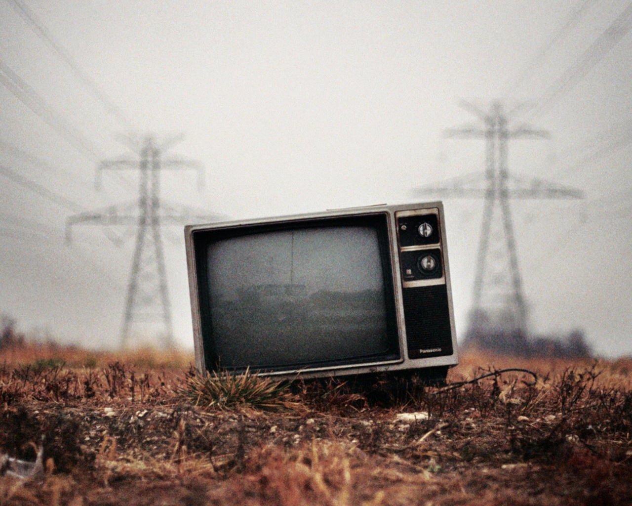 Amazing Old Tv Photography Art Wallpaper Top Quality HD Wallpapers Download Free Map Images Wallpaper [wallpaper376.blogspot.com]