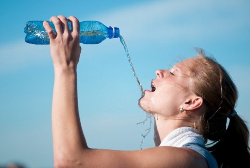 Beware The Dangers of Overhydration or Excess Fluid in The Body