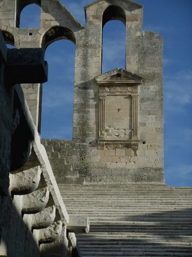 4 Vue extérieur - Abbaye de Montmajour