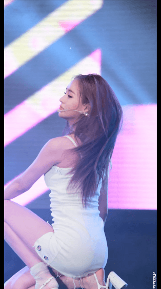 카밀라 정유나 20GIF