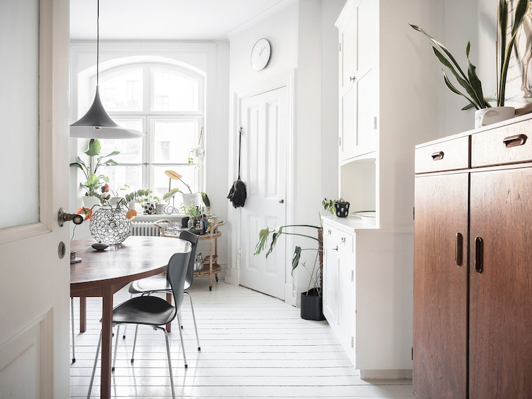 5 Great Design Tricks To Learn From a Small Swedish Space