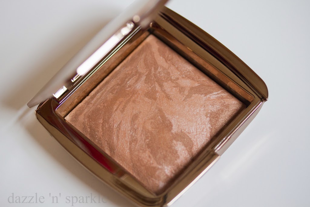 Hourglass Ambient Bronzer Luminous Bronze Light (Review/Swatch