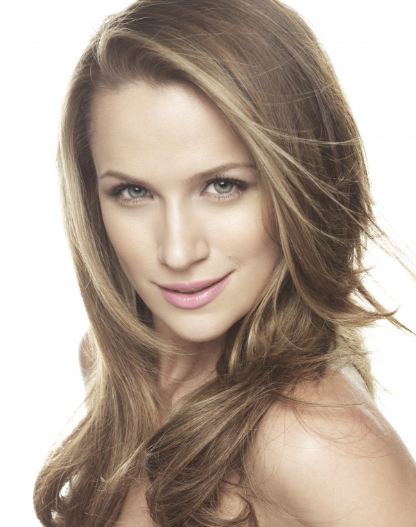 Shantel Yvonne VanSanten Net Worth
