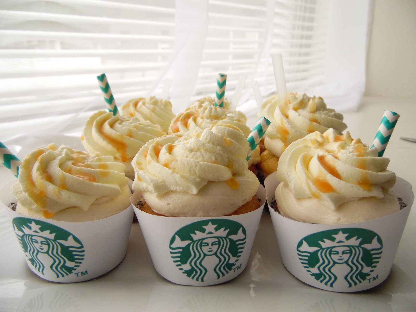 Marisha S Couture Cakes Stabilized Whipped Cream Recipe How To