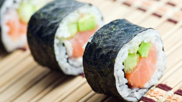 Cómo hacer sushi casero, receta paso a paso