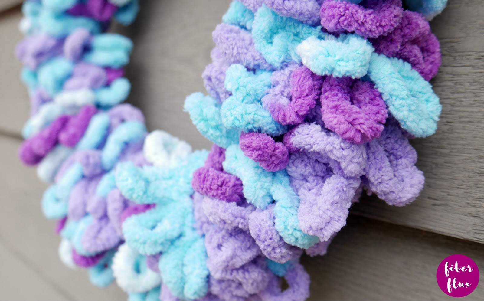Fiber Flux Loop Yarn Mini Wreath, Yarn Craft + Video
