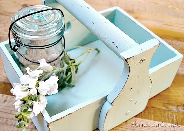 How to make an easy DIY sea glass colored crate. Homeroad.net