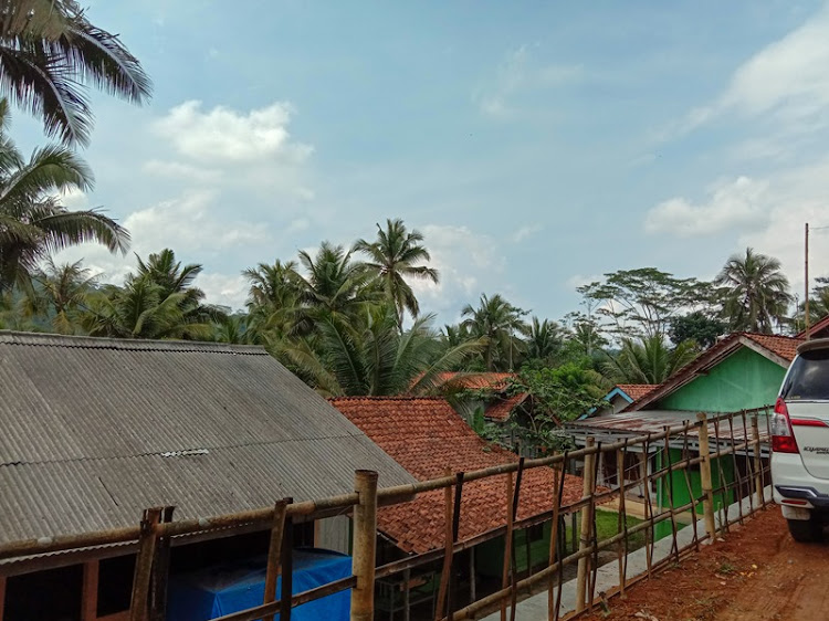 Banyumas Local Hero: Mengglobalkan Gula Semut Organik dan Memberdayakan Insan Tani Gula Kelapa di Desa Semedo