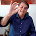 Bolsonaro: hidroxicloroquina poderia ter evitado as 100 mil mortes Presidente disse que é a "prova viva" da eficácia do remédio