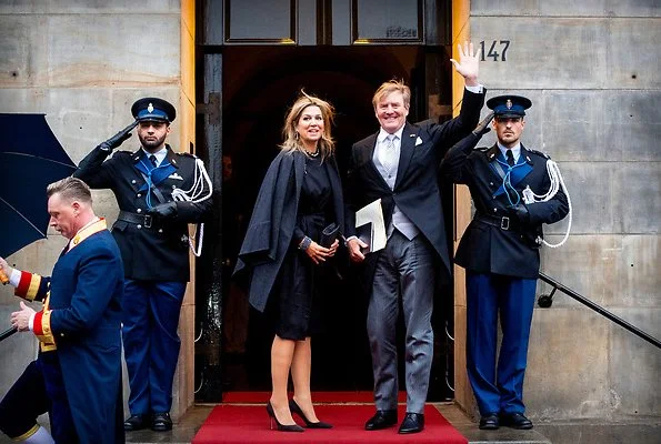 Queen Maxima wore Natan dressKing Willem-Alexander, Princess Beatrix and Princess Margriet at Amsterdam Royal Palace