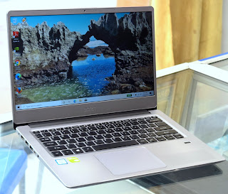 Jual Laptop Design Acer Swift SF314 Core i5 Double VGA