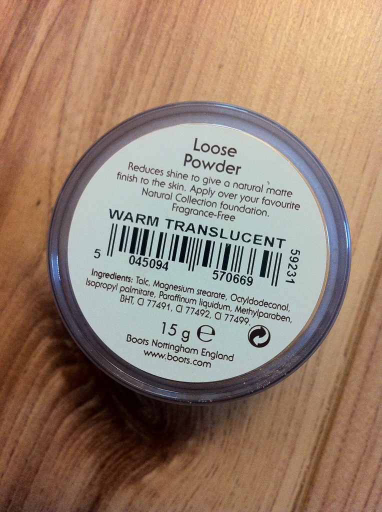 Beauty Ramblings // UK Beauty Blog Natural Collection Loose Powder