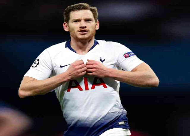 Top 10 football stars who are going to be out of contract this summer. Top 10 football stars who are going to be out of contract this summer.