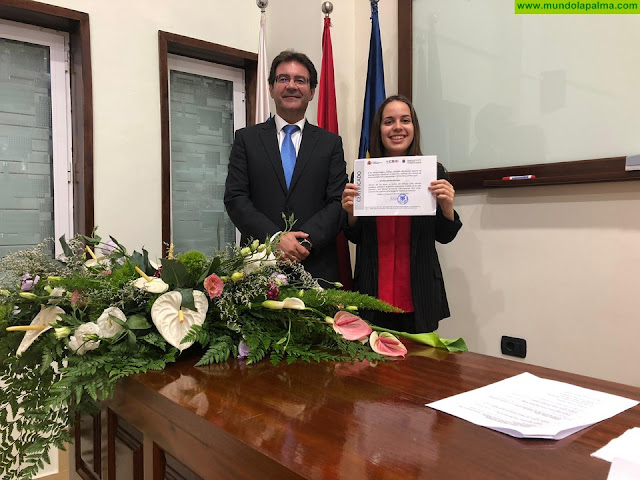 El Cabildo felicita a la alumna del IES Villa de Mazo ganadora del ‘Premio CSIC-Canarias 2019’ de divulgación científica