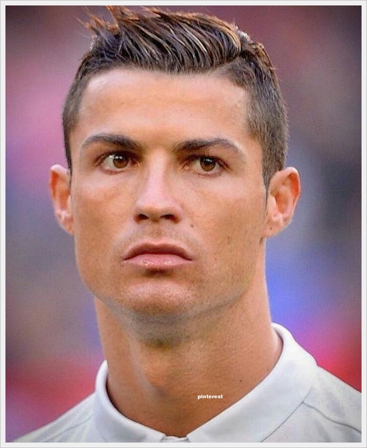 прически футболистов 2023. прически футболистов 2023. джек грилиш футболист. неймар. неймар бровь выбритая.
