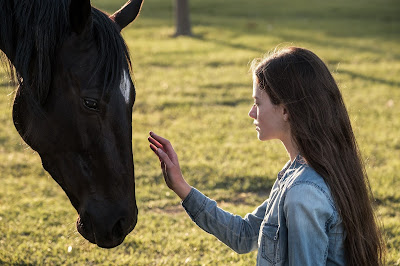 Black Beauty 2020 Mackenzie Foy Image 1