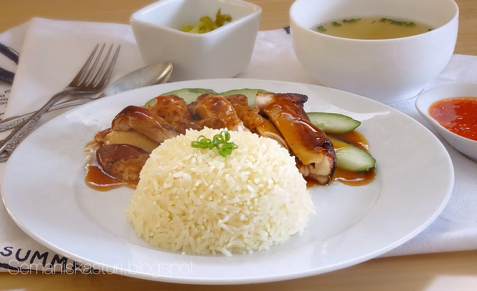 nasi ayam Nasi ayam mb the famous chicken rice cooked in cloves garlic, crushed ginger and sesame oil comes with slices of boneless breast of chicken seasoned to. nasi ayam Nasi ayam mb the famous chicken rice cooked in cloves garlic, crushed ginger and sesame oil comes with slices of boneless breast of chicken seasoned to.