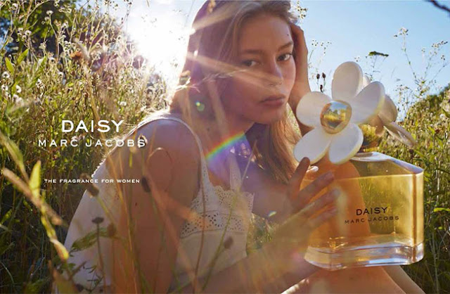 DAISY by MARC JACOBS