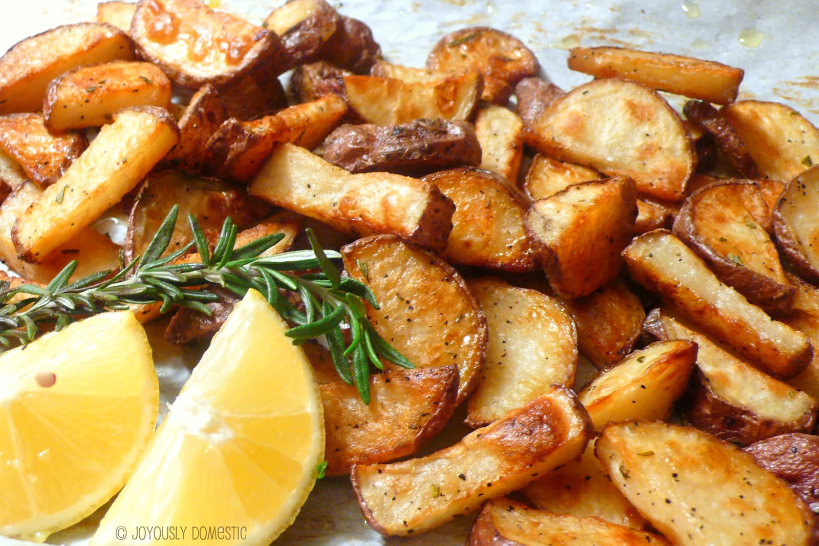 Joyously Domestic: Roasted Red Potatoes with Lemon Garlic Aioli