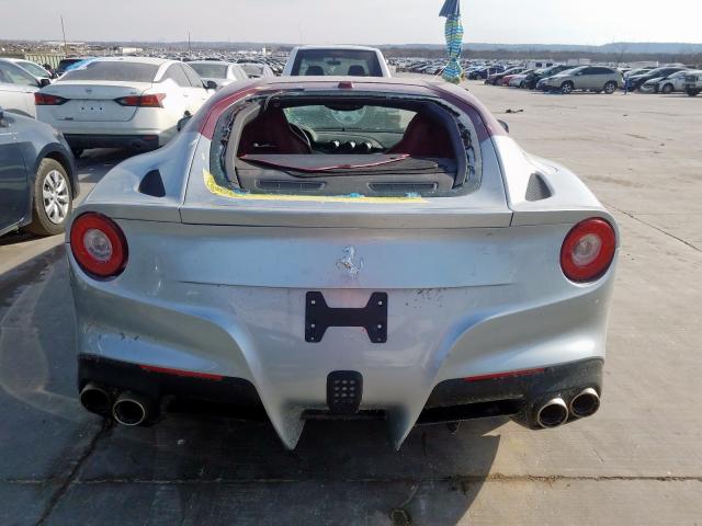 Une Ferrari F12 Berlinetta en vente avec moins de 500 km au compteur ! F12%2B7