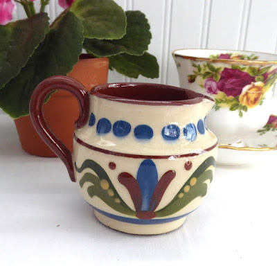 https://timewasantiques.net/collections/motto-ware-or-mottoware-cottageware-cottage-ware/products/mottoware-creamer-pitcher-elp-yerzel-tu-craim-1910s-longpark-motto-ware