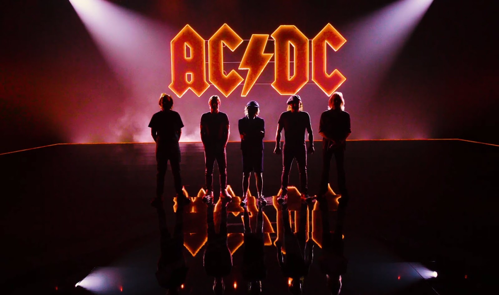 Novo clipe do AC/DC atinge 2 milhões de visualizações em poucas horas