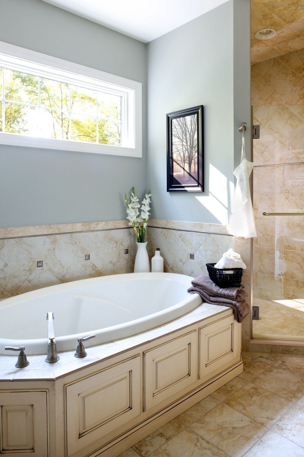 28 Fantastic Bathroom Ventilation Design Ideas For Your Beautiful Home