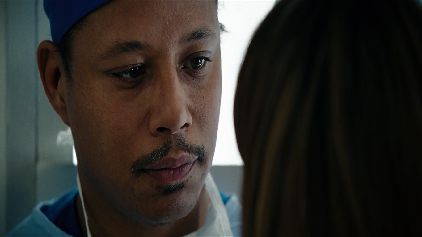 Terrence Howard Films Et Programmes Tv Cool movie screenshots: Terrence Howard as Dr Jack Harper in Awake 2007