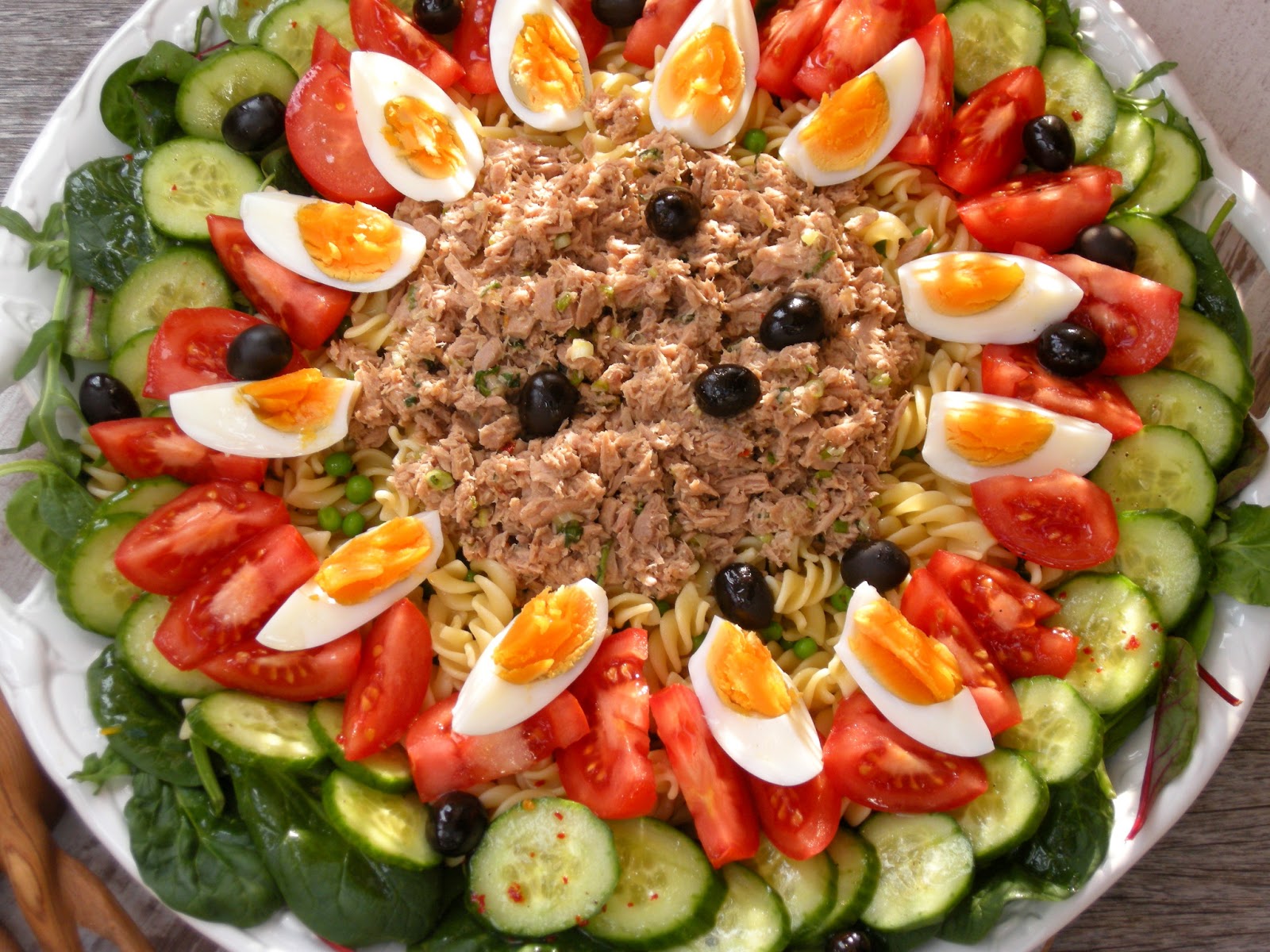 salat ideen Schneller griechischer salat mit oliven und feta