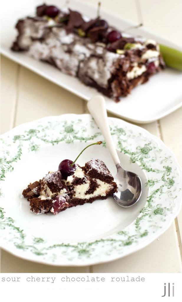sour cherry chocolate roulade 5 days of Christmas / DELICIOUS BITES