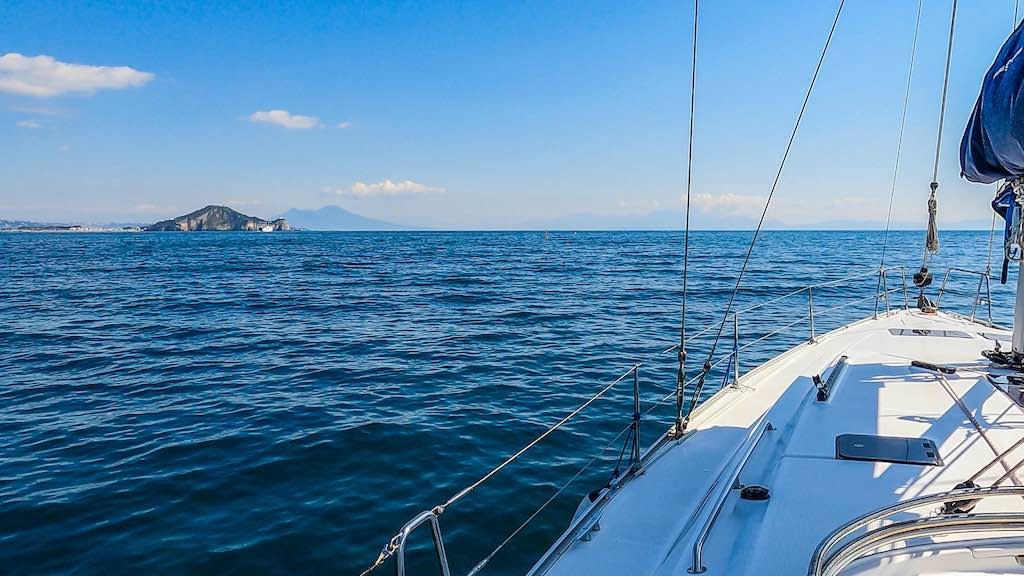 Sailing holiday in Italy Naples bay & Amalfi Coast