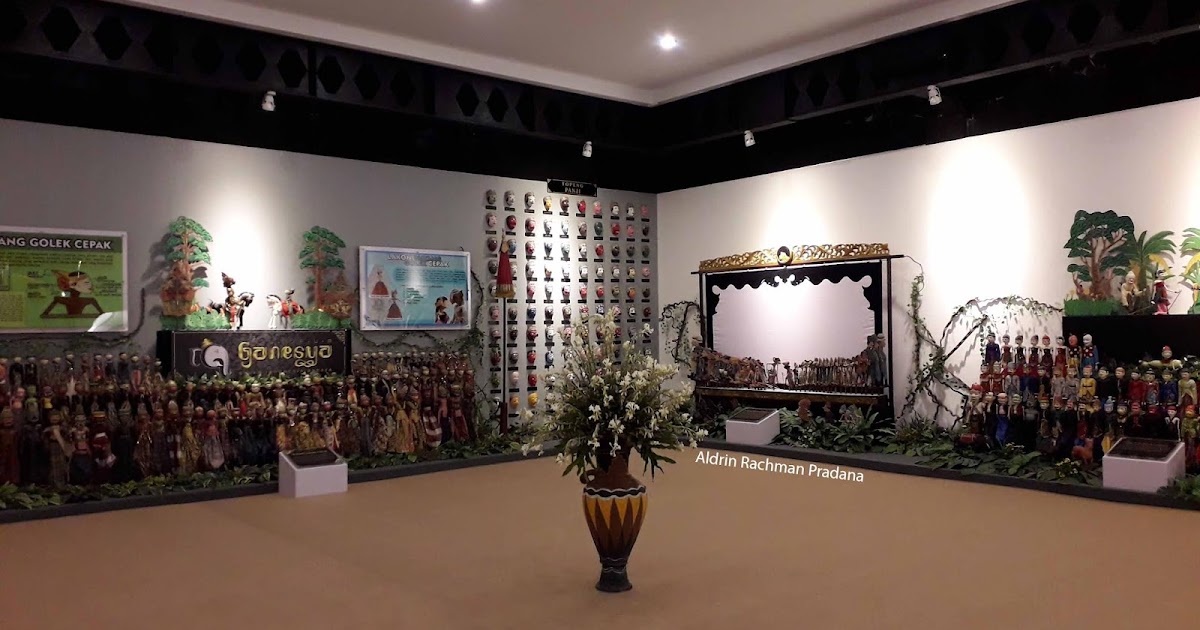 Serunya Belajar Sejarah Dan Kebudayaan Indonesia Di Museum Ganesha Malang ~ Aldrin Rachman Pradana