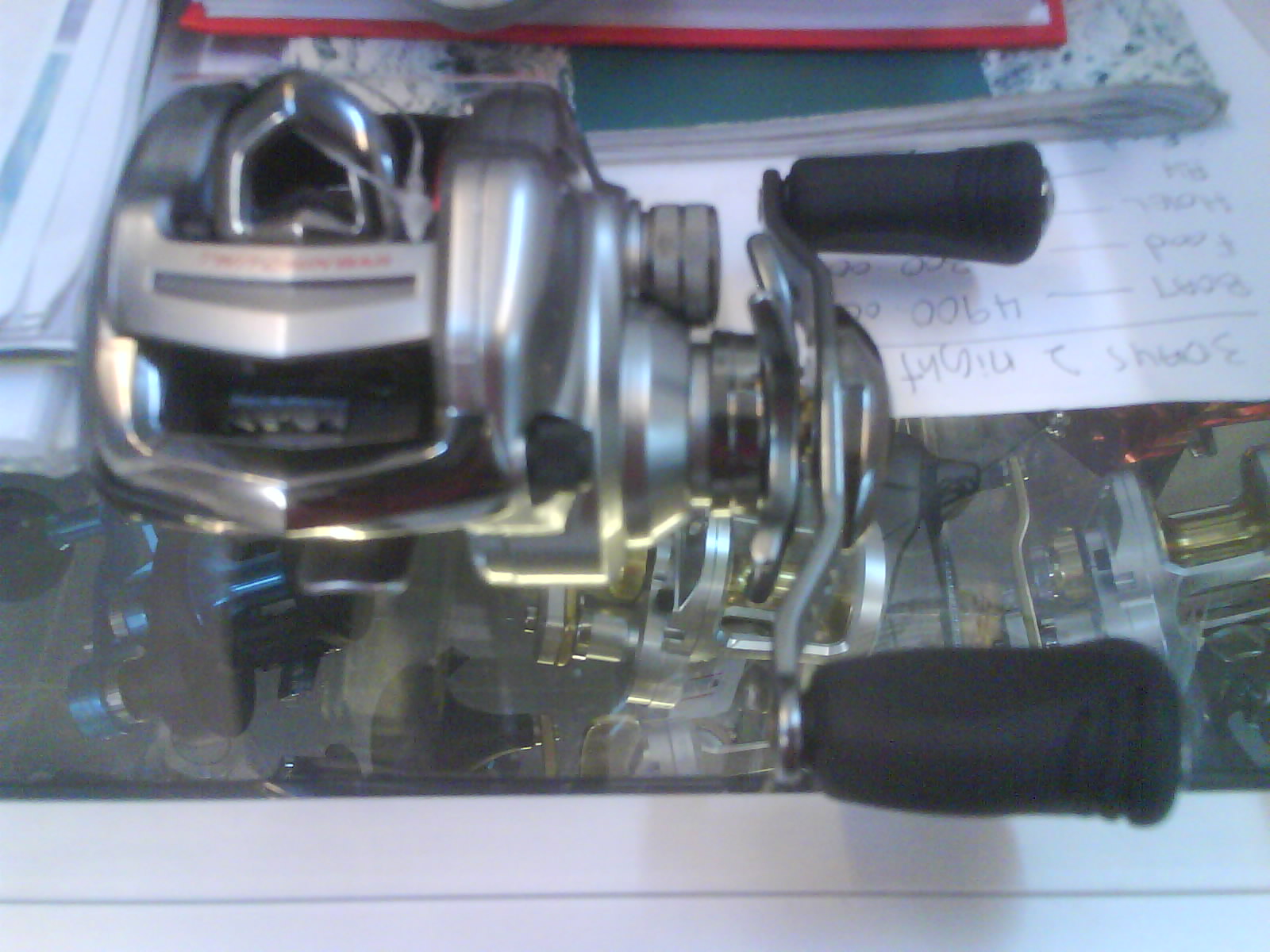 MECANGKUK: Daiwa Megaforce Plus 100TSHL Left Baitcaster