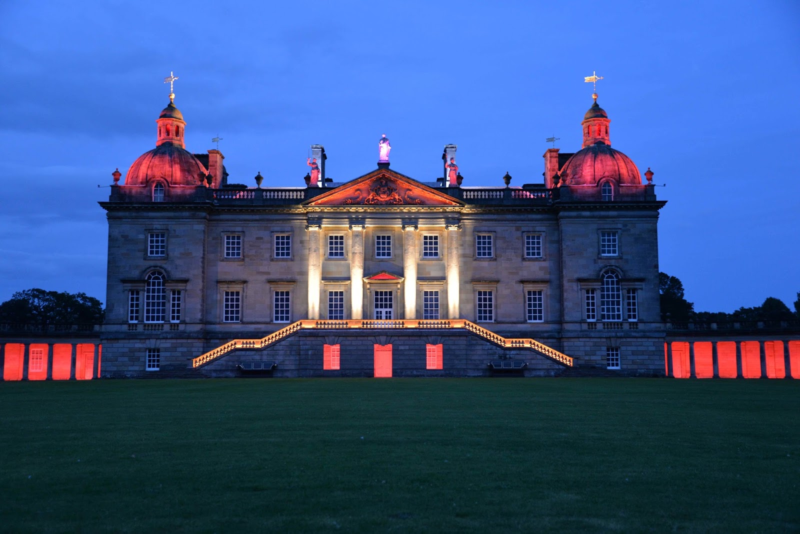 CUBO ET EXCUBO The Illumination of Houghton Hall