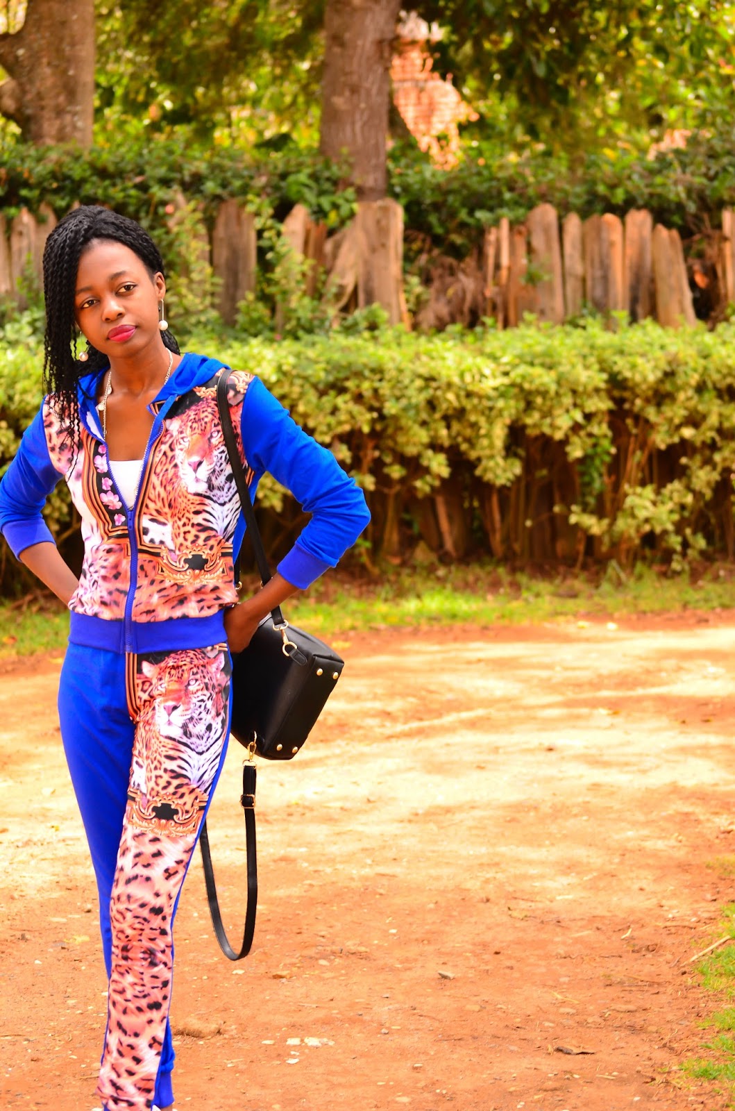 How To Wear A Sweatsuit