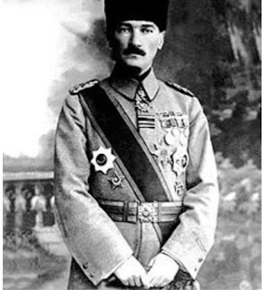 Кемаль Ататюрк