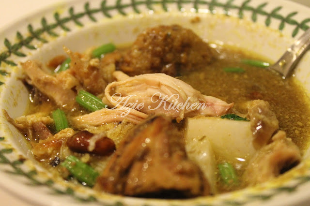 Soto Ayam Azie Kitchen