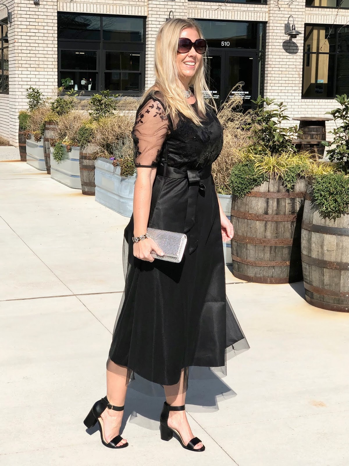 4 Cocktail Dresses that make you look thinner and don't hurt your wallet! FASHION OVER 40