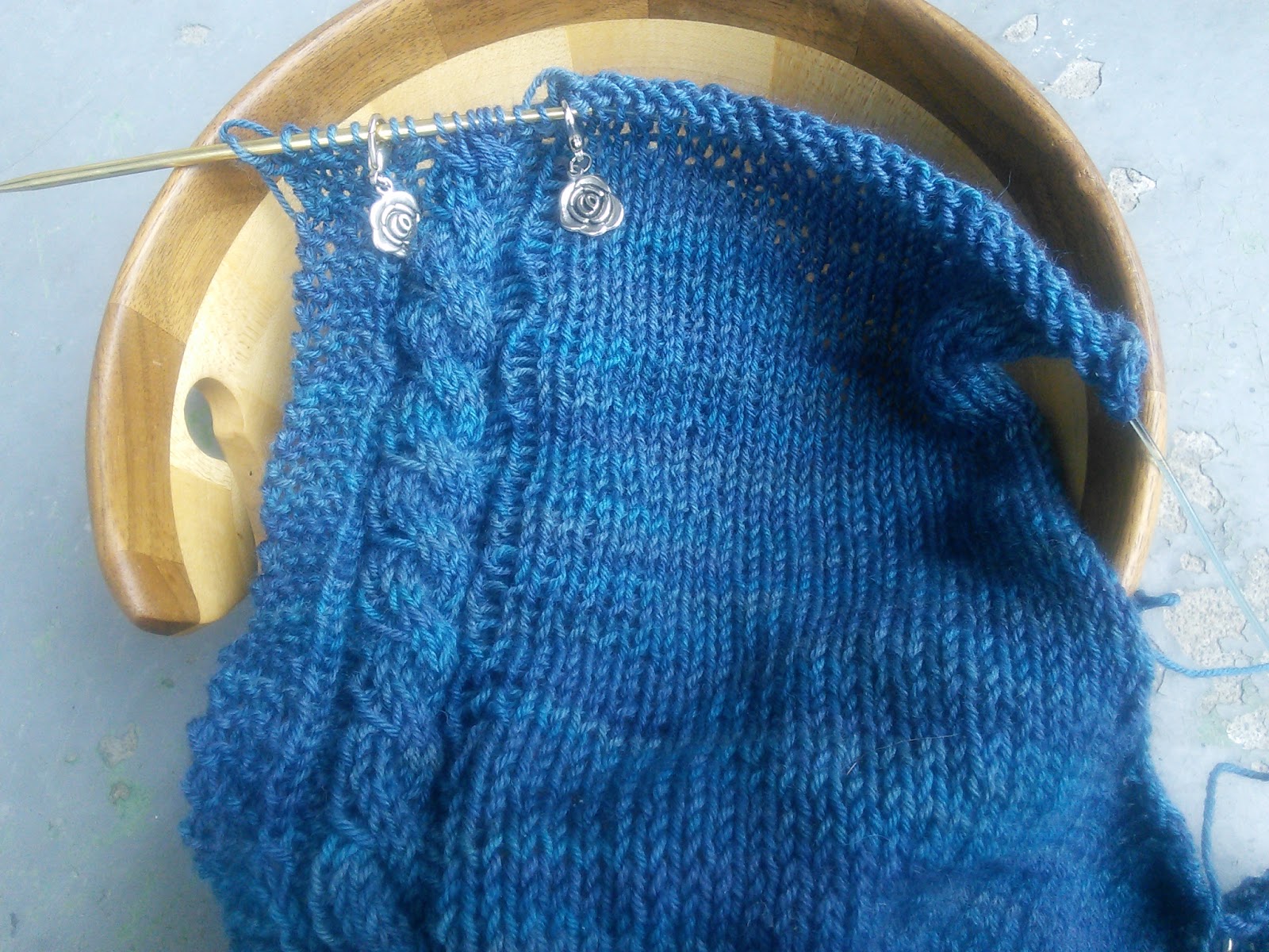 WIP Wednesday: Collar of the Hooded Cardigan!