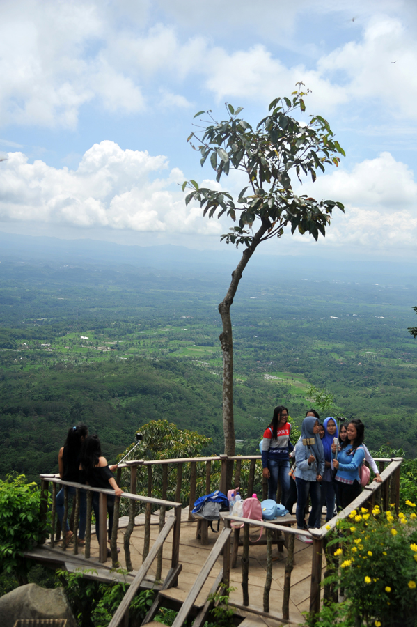 SJ88: Pendakian Melelahkan, Tapi Sepadan - Astropenna Lintang
