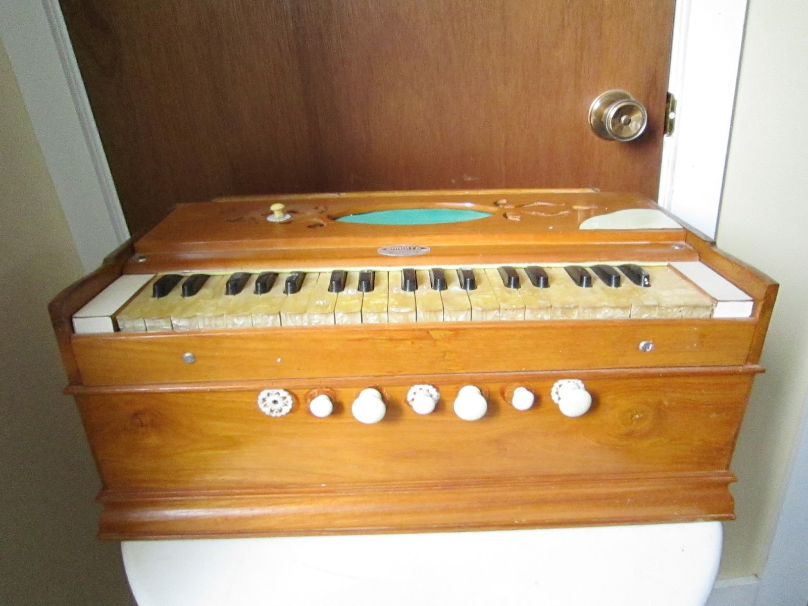 Musical Instruments Blast From The Past Antiques And Collectibles