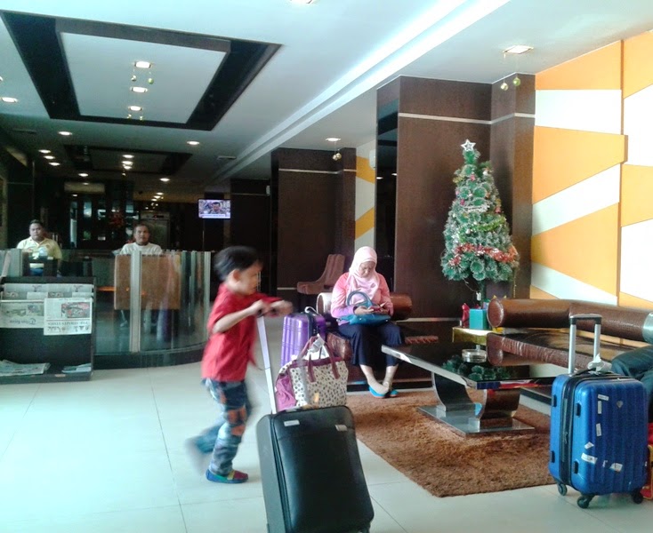 lobi hotel Nagoya One Batam lobi hotel nagoya one batam