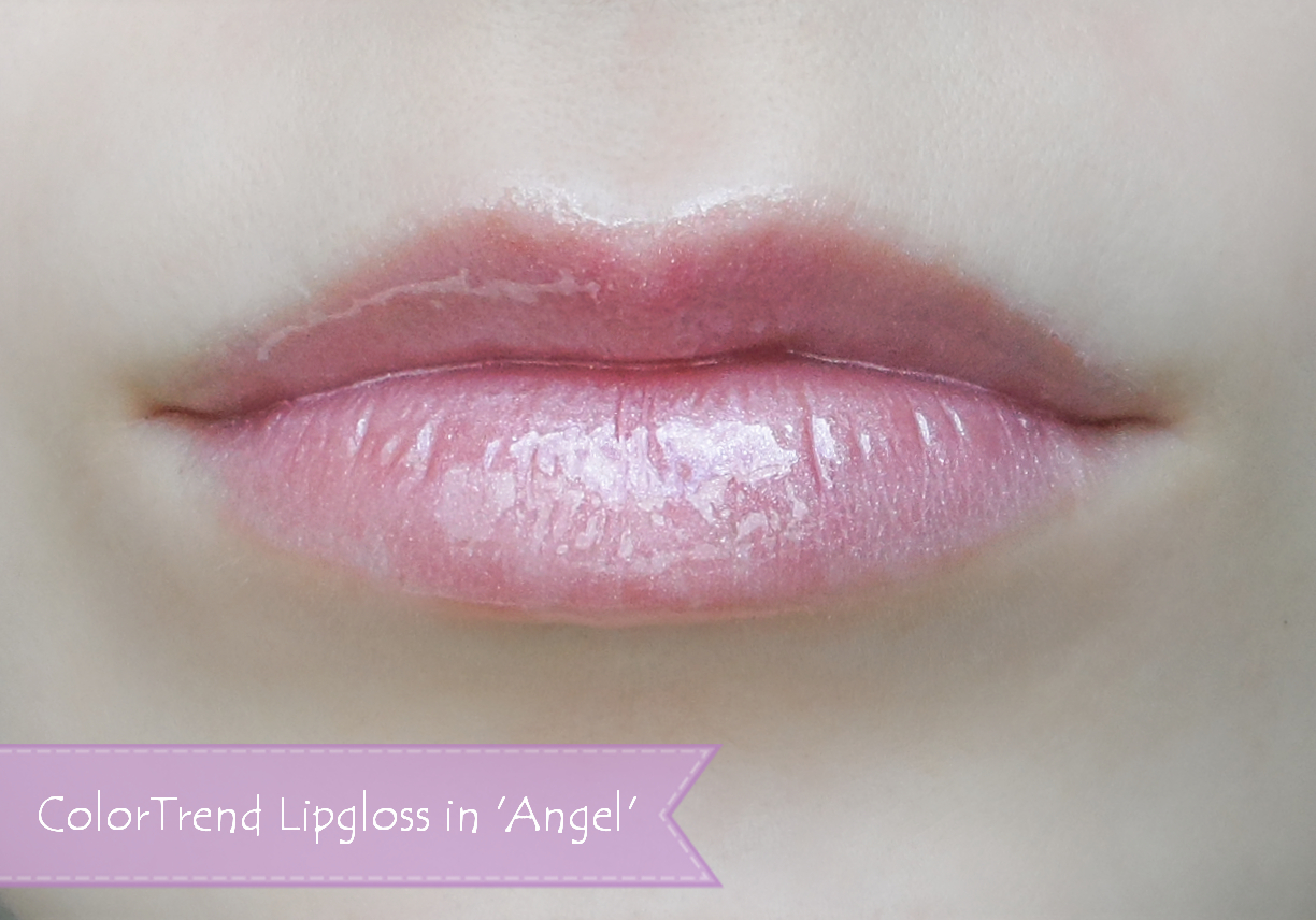 avon makeup cosmetics blogger review, pictures and swacthesблеск для губ от эйвон отзывы и свотчи блог
