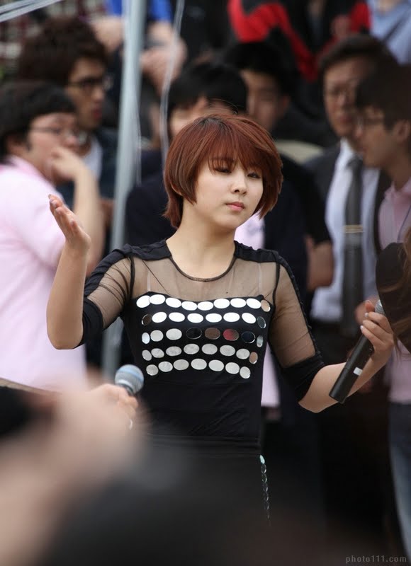 kwon so hyun is not so tall kwon so hyun is not so tall