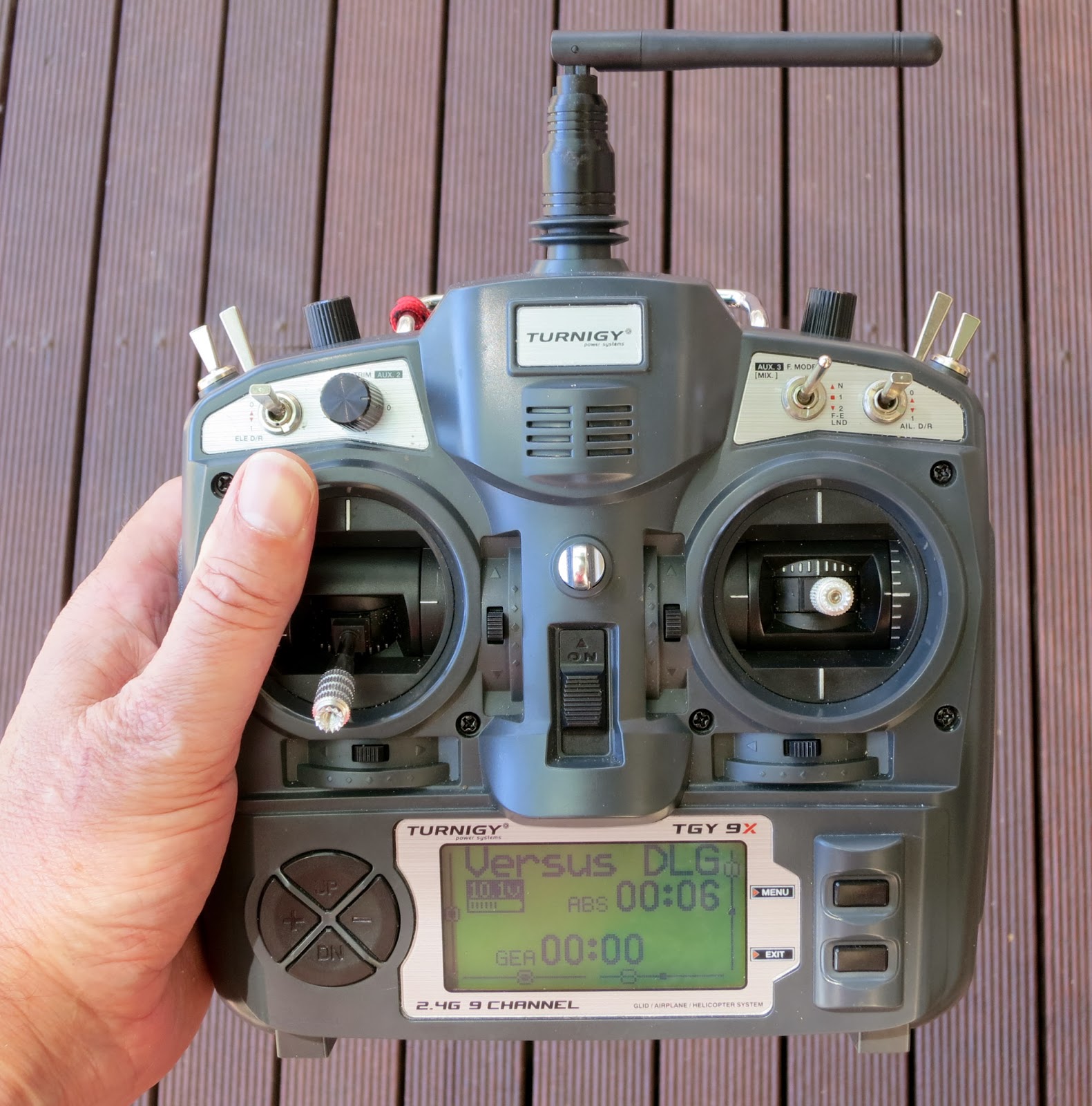 Newton Airlines: Turnigy 9X firmware upgrade