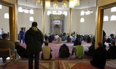 Паралелният свят на мюсюлманите в Швеция 