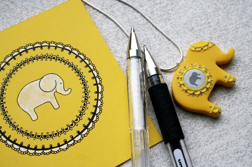 Amazing Elephant Polymer Clay Jewelry by Kni Kni / The Beading Gem