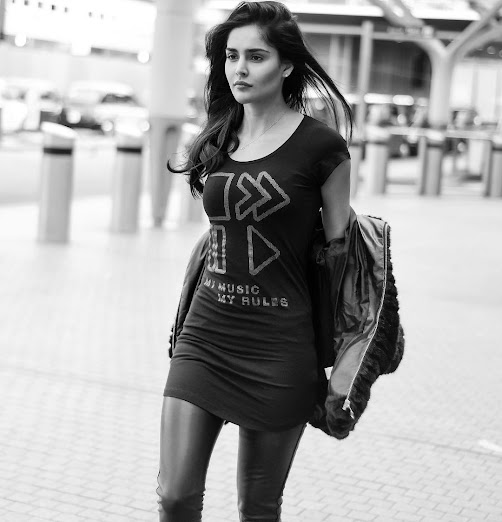 Movies Picture Brazilian model Nathalia Kaur Photo